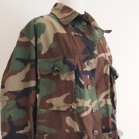 Vanderbilt Shirt Camo Military Jacket Size Medium - Picture 3 of 8